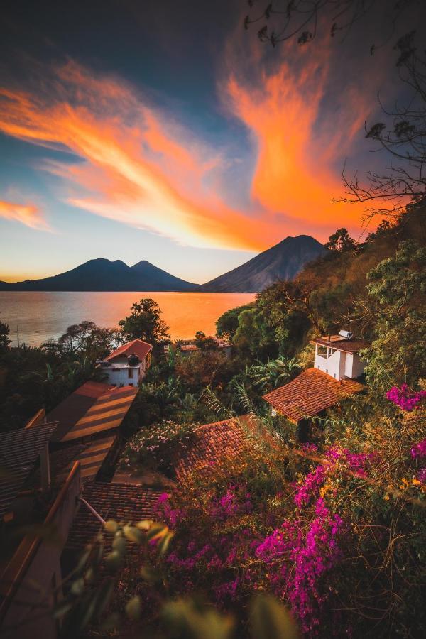 Отель Lush Atitlan Сан-Маркос-ла-Лагуна Экстерьер фото